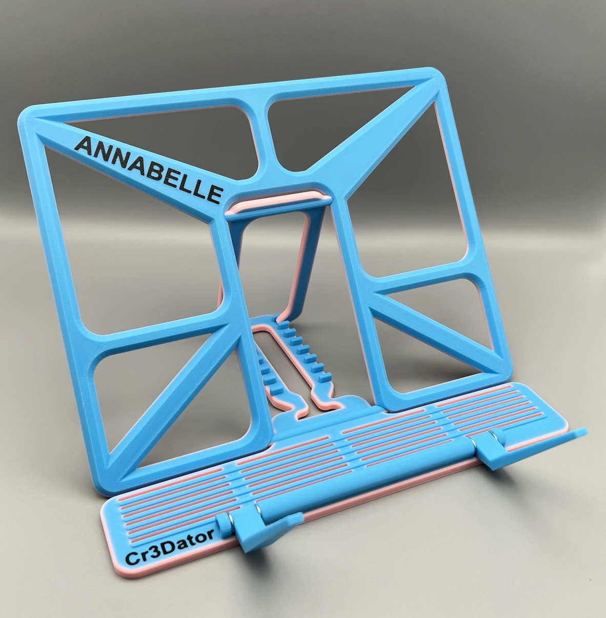 Buchständer mit Gravur